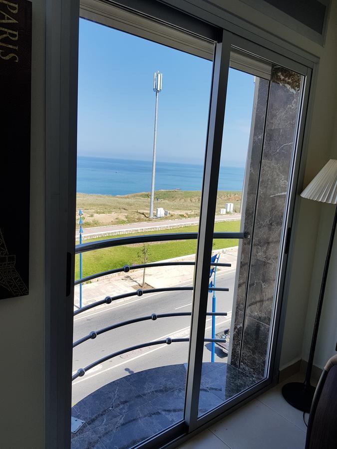 Fnideq Seaside Apartment Eksteriør bilde